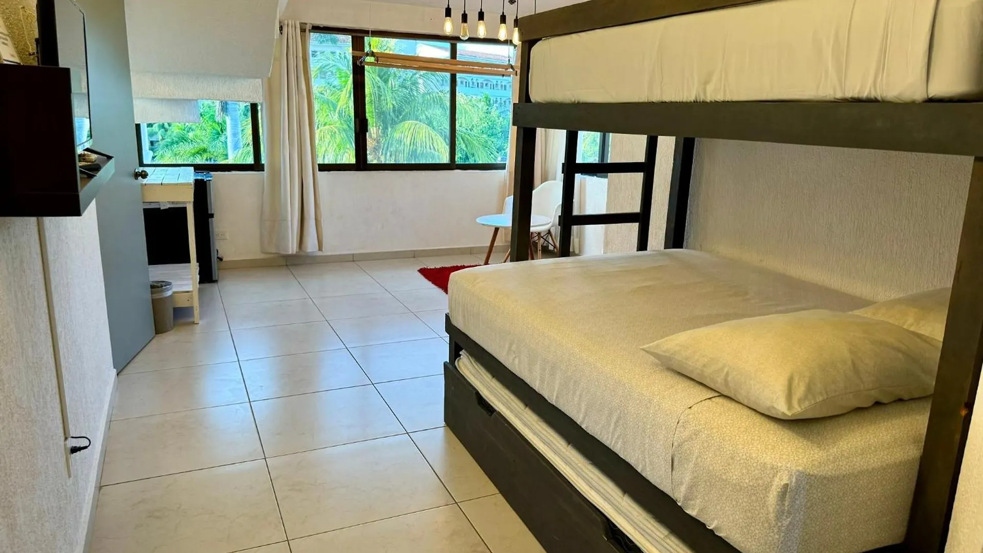 Holiday home 4Br House W/ Great Location & Pool! Villa Cancun