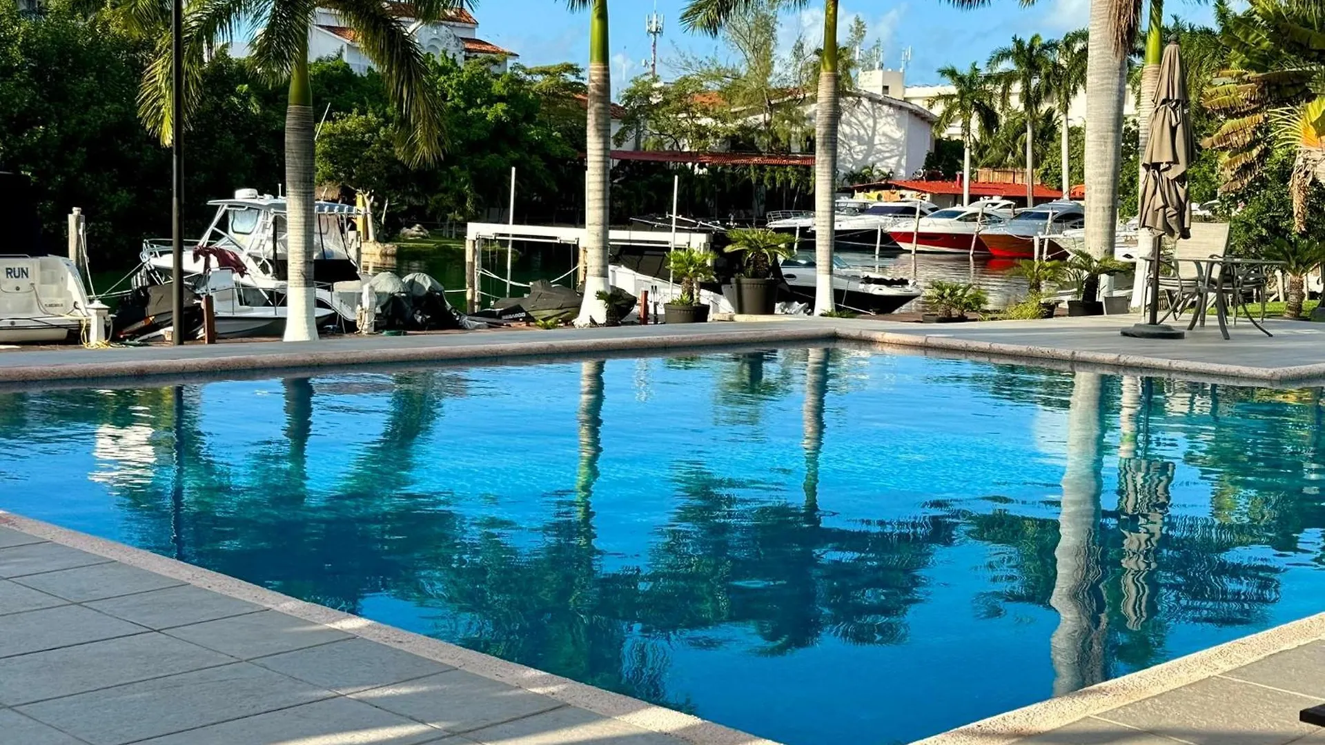 Casa vacanze Villa 4Br House W/ Great Location & Pool! Cancún Messico